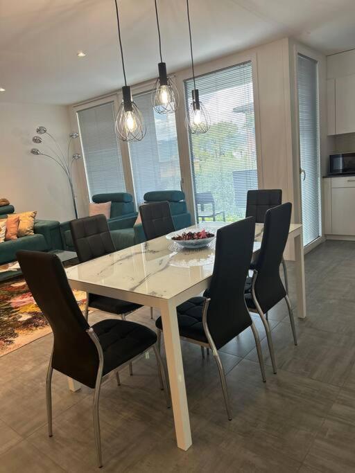 Labpark Luxury Apartment Melano Zewnętrze zdjęcie